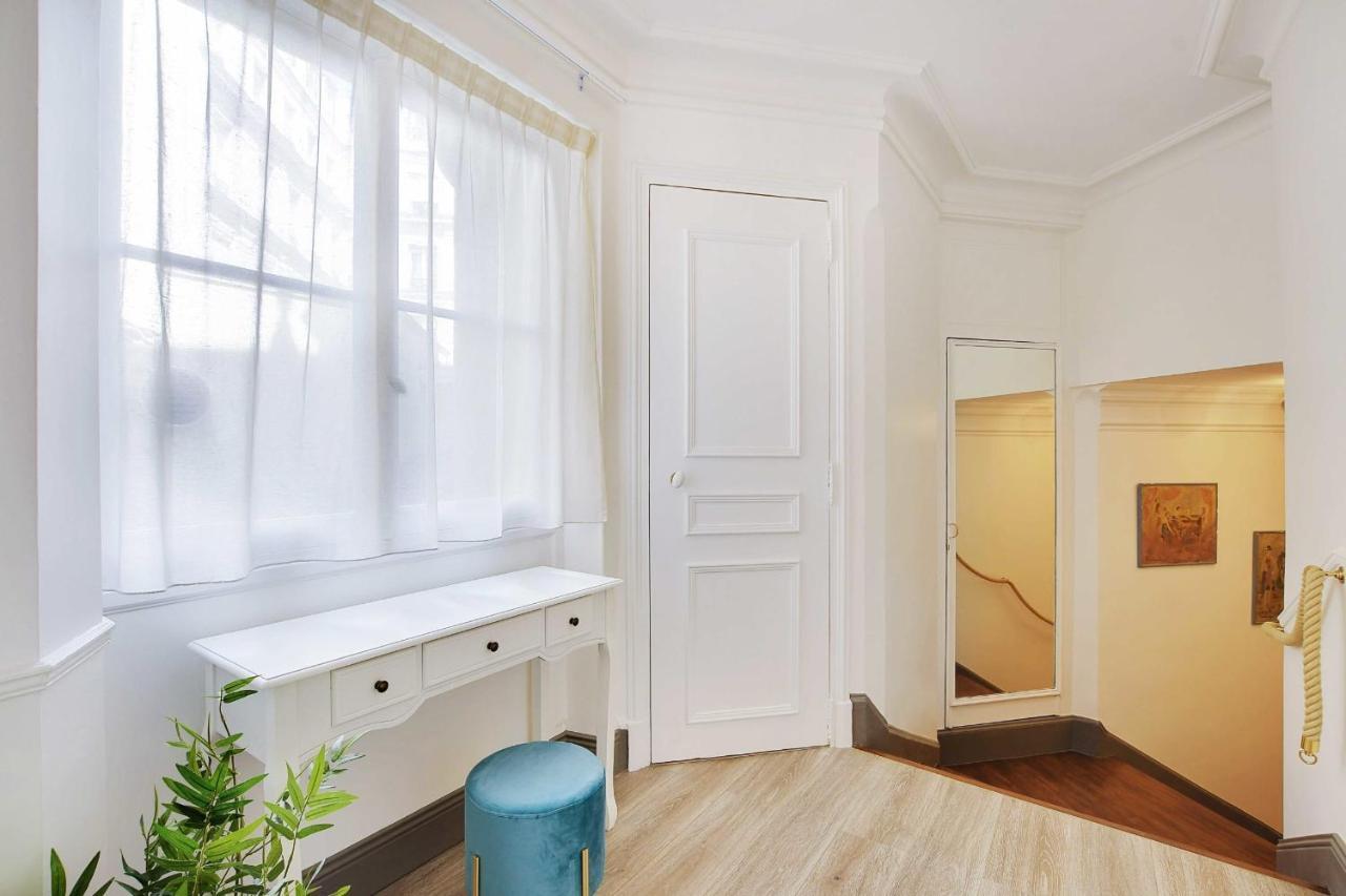 Magnifique Appartement - 2Br - 6P - Place De L'Etoile Paris Exterior foto